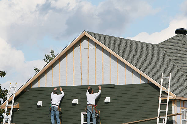 Professional Siding Installation technician working in Souderton, PA